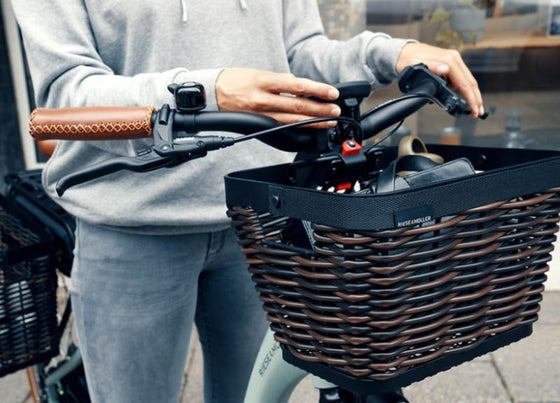 Riese & Muller Swing3 E-Bike - Handlebars and Front basket
